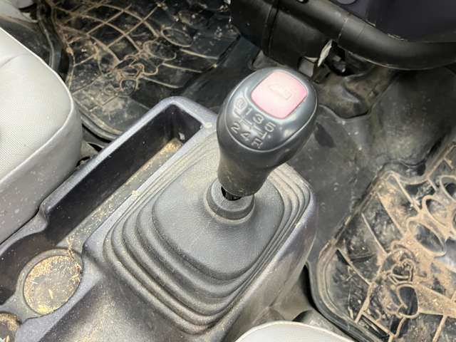 サンバートラックTB 4WD