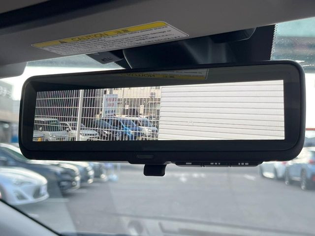 �y�X�}�[�g�����r���[�~���[�z��Ȃ̑傫�ȉו��⓯��҂Ō�����m�F���Â炢���ł����S!�J�������B�e�����ԗ�����̉f�������[���~���[���ɕ\���B�N���A�Ȏ��E�ŏ󋵂̊m�F���\�ł�!