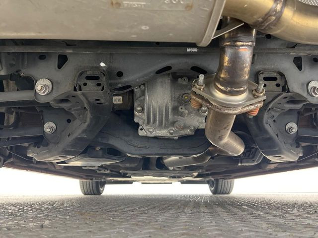 ����肪���ꂢ�Ȃ����ɁA�h�K���H�̎{�H���I�X�X���B�~��n��͂������A���ݕ��ɂ��Z���̕���A��Ń}�����E�E�B���^�[�X�|�[�c���������ɂ��D�]���������Ă���܂��B