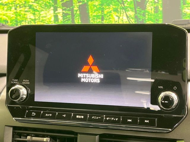 �y���[�J�[�����i�r�z�C���e���A�ɗn�����ރX�^�C���b�V���ȁu��p�݌v�v���[�J�[�i�r�𑕔��􎋔F���⑀�쐫�ȂǊ�{���\�ɂ��D��A���㎿�ȃJ�[���C�t�����y���݂��������܂��B