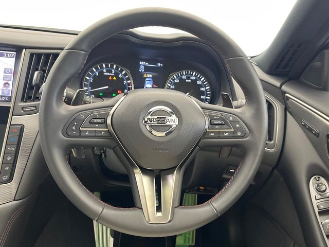 �y�����v�����X�e�A�����O�z�㎿�Ȋv���g�p���邱�ƂŁA��ɂ����������݂ƂĂ��^�]���₷���n���h���ł���