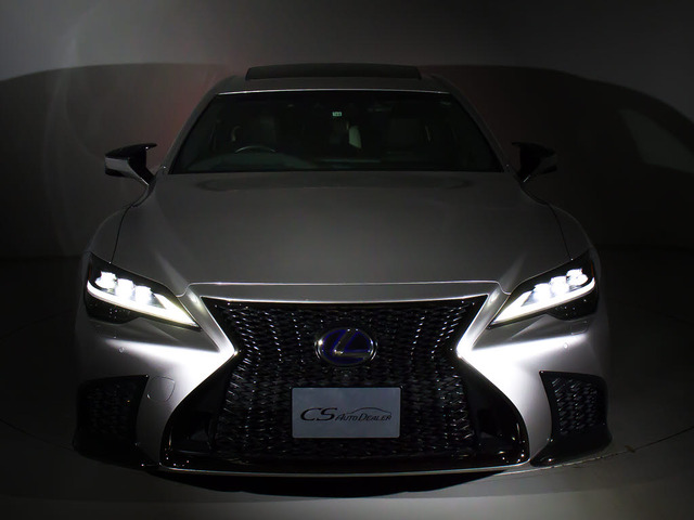 �t�����g�r���[�̑��݊���������������!!�w�b�h���C�g�͎��E�ǍD�̃��C�g�A�f�U�C�����������̂������ł��B