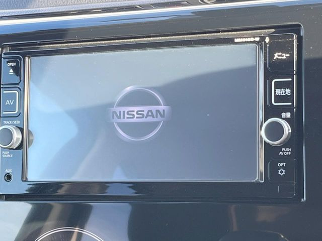 �y�����i�r�z�l�C�̏����i�r�𑕔��B�I�[�f�B�I�@�\���[�����Ă���ABluetooth�ڑ�����΂������̃X�}�z��MP3�v���C���[�̉��y���Đ��\!�����̉^�]������Ɋy�����Ȃ�܂�!!