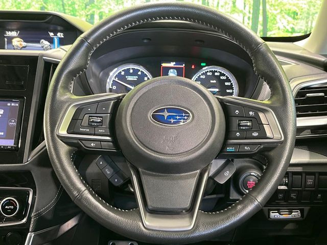 �y�����v�����X�e�A�����O�z�㎿�Ȋv���g�p���邱�ƂŁA��ɂ����������݂ƂĂ��^�]���₷���n���h���ł���