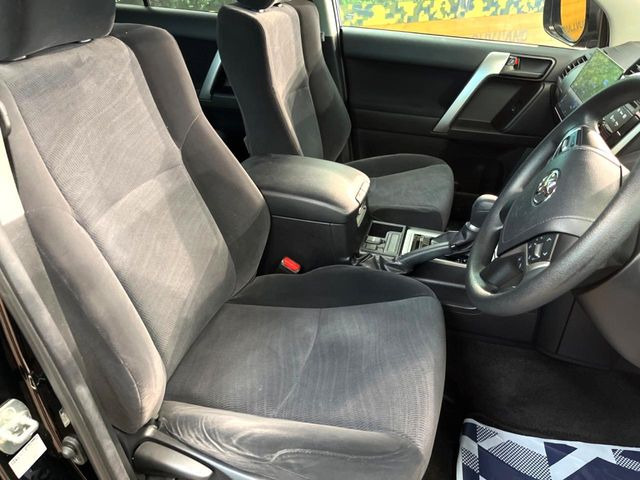 �^�]�Ȃ܂��ɂ͏\���ȃX�y�[�X������A�啿�ȕ��ł��������^�]���Ă�����������ł��B