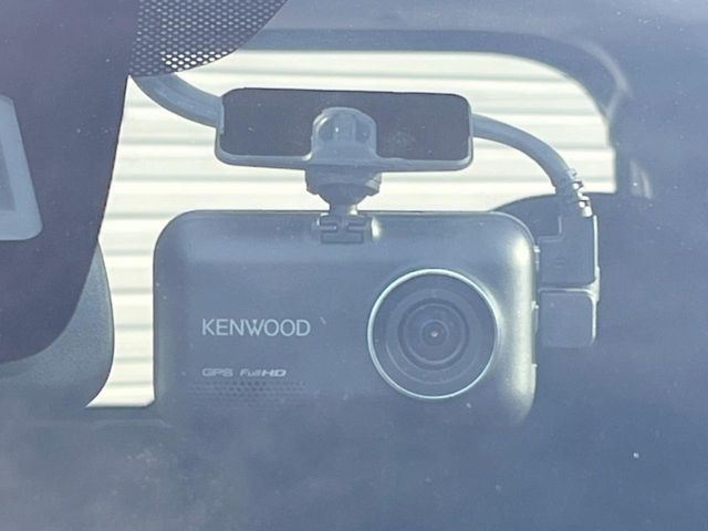 �y�h���C�u���R�[�_�[�z���S�E���S�ȃJ�[���C�t�ɕK�{�̃h���C�u���R�[�_�[�𑕔�!���s���͂������A������^�]�⎖�̂ɑ��������ۂ̏󋵂��f���ŋL�^���A����̃��X�N�ɔ����܂��B