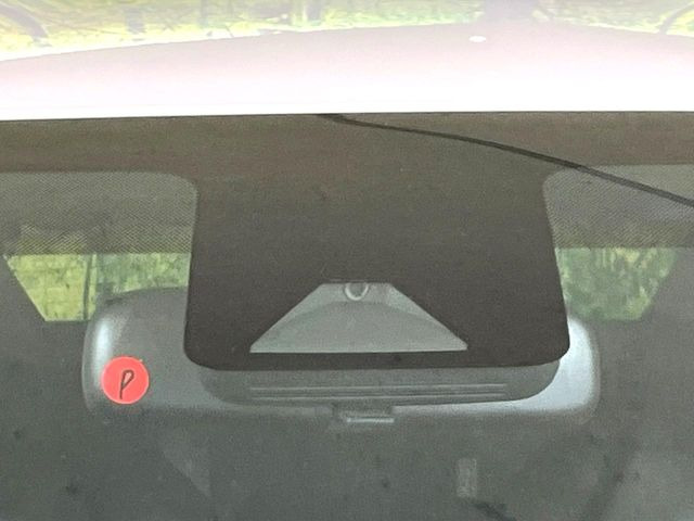 �y�g���^�Z�[�t�e�B�Z���X�z���s���ɑO���̎ԗ�����F�����A�Փ˂������Ȏ��͌x��ƃu���[�L�ŏՓˉ���Ɣ�Q�y�����A�V�X�g�B�����S�Ƀh���C�u�����y���݂��������܂��B