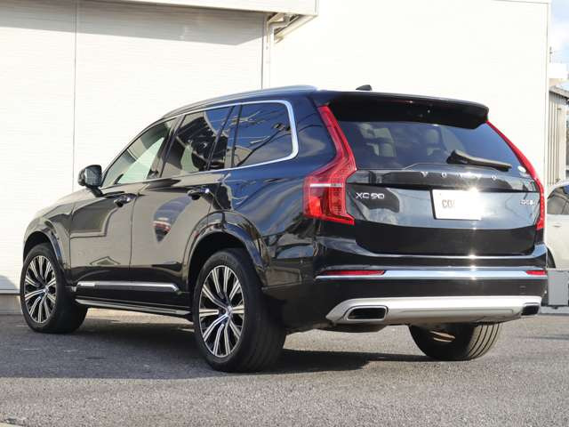 �V�i�����o�b�e���[�̓h�C�c��VARTA(�o���^)���g�p���܂��B���B�Ԃ̏����i�ɍ̗p����鍂�i���o�b�e���[�ł��B