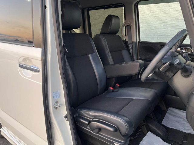 �^�]�ȃV�[�g���͎g�p�������Ȃ��A�ǍD�ȏ�ԂƂȂ��Ă��܂��B���J�Ɏg���Ă������Ƃ��悭�킩��܂��ˁB