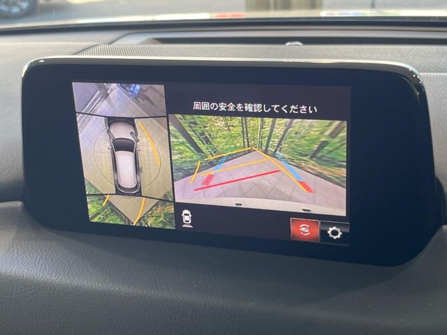 �y360&deg;�r���[���j�^�[�z��p�̃J�����ɂ��A�ォ�猩���낵���悤�Ȏ��_��360�x�N���}�̎��͂��m�F���邱�Ƃ��ł��܂������p�������m�F���₷���A�����ꏊ�ł̐؂�Ԃ��⒓�Ԃ��X���[�Y�ɍs���܂��B