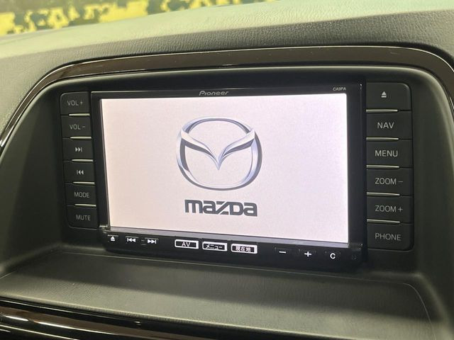 �y�����i�r�z�l�C�̏����i�r�𑕔����Ă���܂��B�i�r�̎g���₷���͂������A�I�[�f�B�I�@�\���[��!�L�����v�◷�s�͂������A�ʋ΂┃�����ȂǕ��i�̃h���C�u���y�����Ȃ�͂���