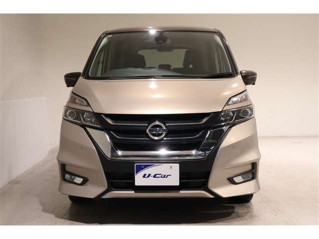 セレナ2.0 ハイウェイスター 4WD