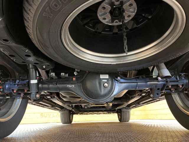 ����肪���ꂢ�Ȃ����ɁA�h�K���H�̎{�H���I�X�X���B�~��n��͂������A���ݕ��ɂ��Z���̕���A��Ń}�����E�E�B���^�[�X�|�[�c���������ɂ��D�]���������Ă���܂��B