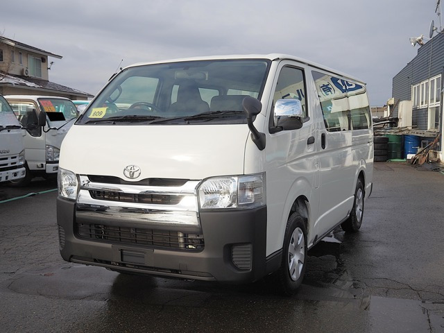 レジアスエース3.0 DX ロング ディーゼル 4WD