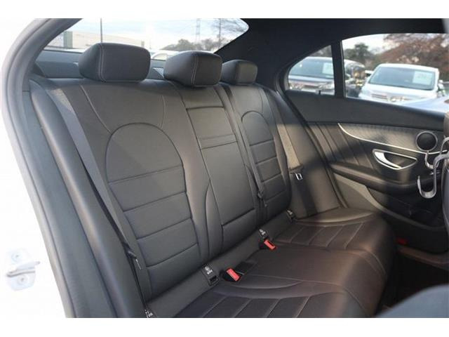 ���Ǝҗl�ւ̔̔��͂��f�肳���Ă��������܂��B �Ԍ������ԗ��̏ꍇ�́A�Ԍ����擾�������x�������z�ŕ\�����Ă���܂��B