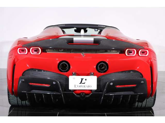 ��͂Ɗ��\���̃o�����X�������B����p�x�ɂ���ĕ\���ς��A�Ǝ��̑��݊����ۗ����Ă���܂��B