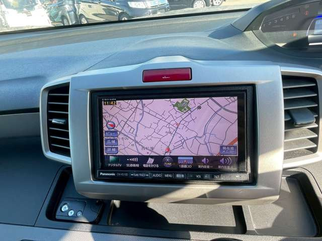 フリードハイブリッド1.5 ジャストセレクション