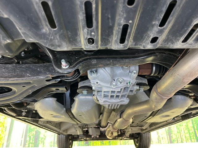 ����肪���ꂢ�Ȃ����ɁA�h�K���H�̎{�H���I�X�X���B�~��n��͂������A���ݕ��ɂ��Z���̕���A��Ń}�����E�E�B���^�[�X�|�[�c���������ɂ��D�]���������Ă���܂��B