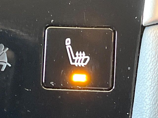 �y�V�[�g�q�[�^�[�z�������ɏd�󂷂�V�[�g�q�[�^�[!�G�A�R����葁�����܂��Ă����̂Ŋ�����̐l�����S�ł��ˁ�G�A�R���̉����͊������邩����A�Ƃ������ɂ����������߂ł��B