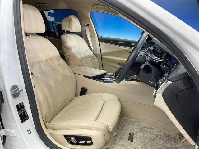 ���V�[�g�̎g�p��:�j��E�ւ�������Ȃ��A�����̒ʂ肫�ꂢ�ȏ�Ԃ��ێ����Ă���܂��B�܂��A�����N���[�j���O�E�R�[�e�B���O�����p�����������܂��B