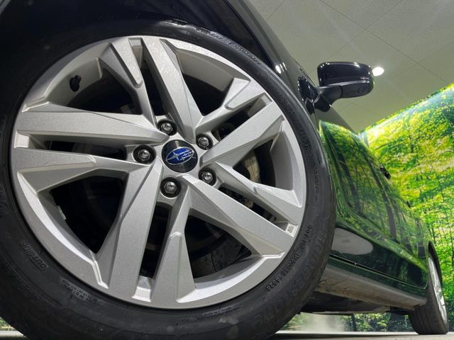 �y����17�C���`�A���~�z�C�[���z�O�ςɃ}�b�`���������A���~�z�C�[���𑕒����Ă���܂��B�e��ЊO�A���~�z�C�[����A�X�^�b�h���X�^�C�����戵�����Ă���܂��B���񂲑��k����������