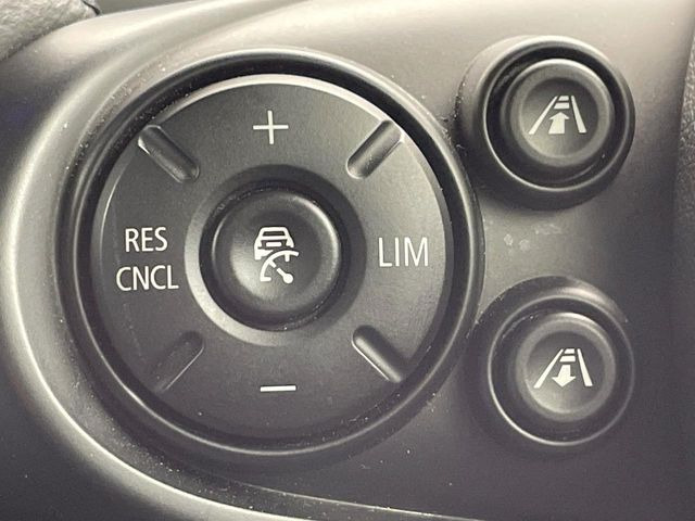 �����[�_�[�N���[�Y�R���g���[��:�O�̎ԂƂ̎Ԋԋ��������ɂƂ�A��葬�x�Ŏ������s���Ă���鎟����̃N���[�Y�R���g���[��!��ɍ������H�⎩���Ԑ�p���H�Ŏg�p����֗��ȋ@�\�ł�!