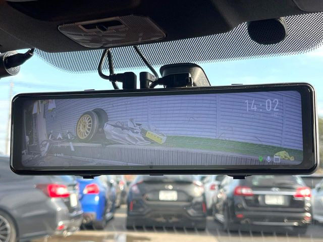 �y�f�W�^���C���i�[�~���[�z