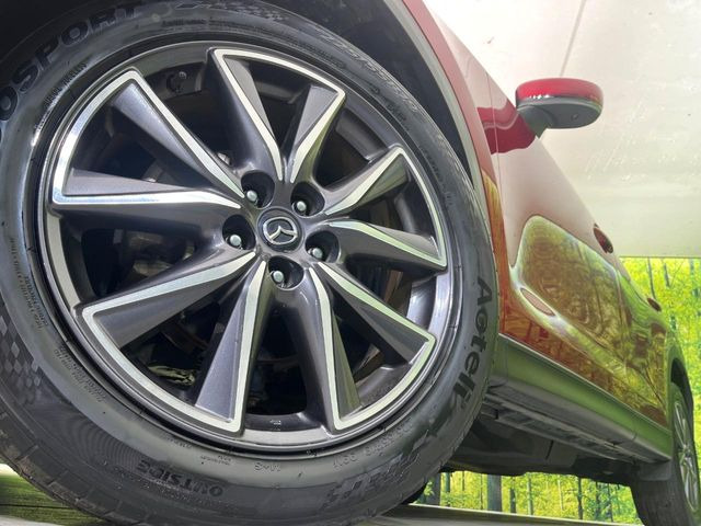 �y����19�C���`�A���~�z�C�[���z�O�ςɃ}�b�`���������A���~�z�C�[���𑕒����Ă���܂��B�e��ЊO�A���~�z�C�[����A�X�^�b�h���X�^�C�����戵�����Ă���܂��B���񂲑��k����������