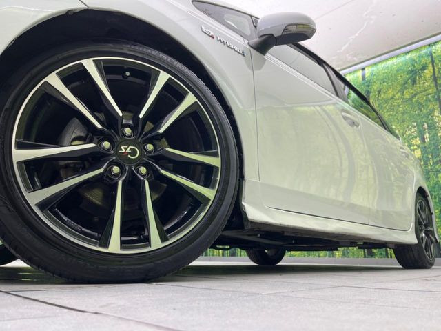 �y����18�C���`�A���~�z�C�[���z�O�ςɃ}�b�`���������A���~�z�C�[���𑕒����Ă���܂��B�e��ЊO�A���~�z�C�[����A�X�^�b�h���X�^�C�����戵�����Ă���܂��B���񂲑��k����������