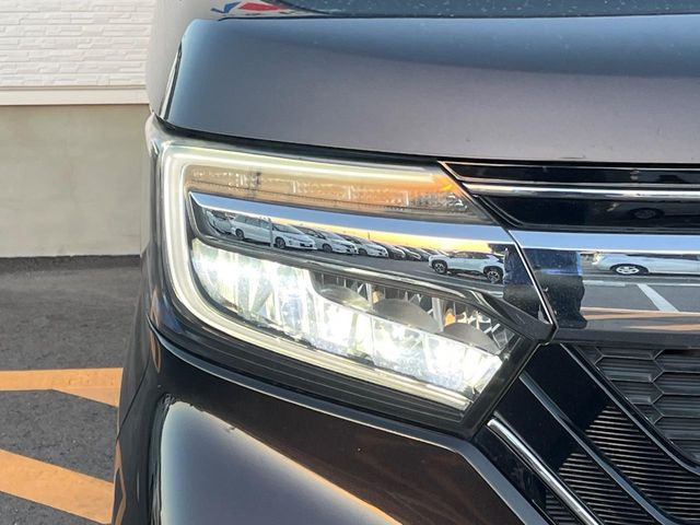 �yLED�w�b�h���C�g�z���V����ԑ��s�����ǍD�Ȏ��E���m�ۂ����S���ĉ^�]�ł��鍂�P�xLED�w�b�h���C�g�𑕔�!�_�����x�������A����d�͂��}�����Ă��܂��B