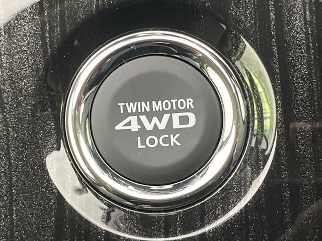 4WD�̂��Ԃł��̂ŁA�ᓹ�ł����S�ł���~��n�n��ɂ��Z�܂��̕��ȊO�ɂ��A�E�B���^�[�X�|�[�c����̕���~��n��֋A�Ȃ����@�������ɂ���������!