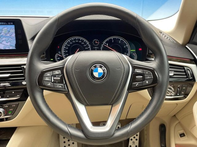 ���n���h�����̃X�������Ȃ��A���ꂢ�ȏ�Ԃ��ێ����Ă���܂��B�e�X�C�b�`���̓�����m�F�ς݂ł��B