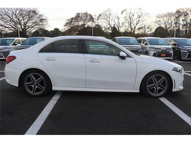 ���Ǝҗl�ւ̔̔��͂��f�肳���Ă��������܂��B �Ԍ������ԗ��̏ꍇ�́A�Ԍ����擾�������x�������z�ŕ\�����Ă���܂��B