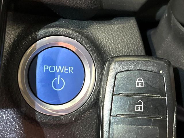 �y�X�}�[�g�L�[�z�J�o����|�P�b�g�ɓ��ꂽ�܂܂ł��h�A�̎{���E�������\�ȃX�}�[�g�L�[�𑕔��B�G���W���̃I���E�I�t�����J�M�����o���K�v����������Ƃ��Ă��֗��ł���