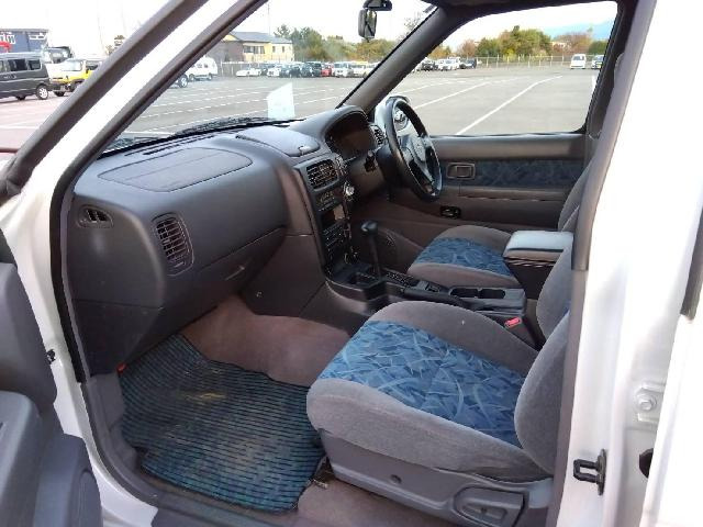 テラノ3.0 ワイド R3m-X ディーゼル 4WD