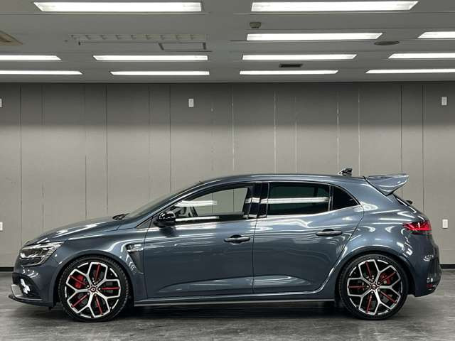 �y�c�Ǝ��ԁz10:00�[19:00�����T���j���A��x�B�N���N�n���^�A�x���̉c�Ƃ͂��d�b�ɂĂ��₢���킹�������B