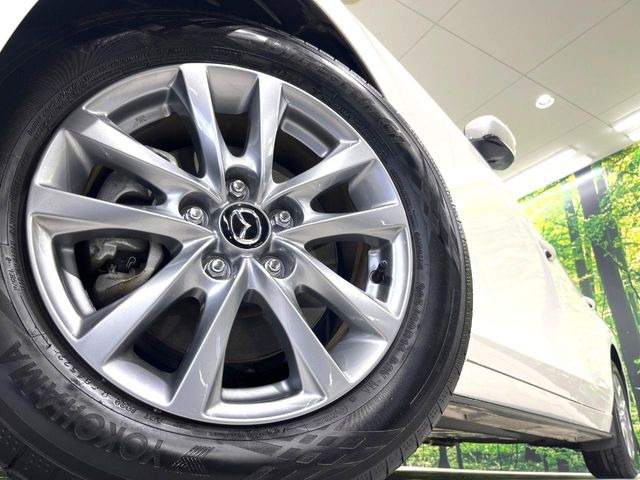 �y����16�C���`�A���~�z�C�[���z�O�ςɃ}�b�`���������A���~�z�C�[���𑕒����Ă���܂��B�e��ЊO�A���~�z�C�[����A�X�^�b�h���X�^�C�����戵�����Ă���܂��B���񂲑��k����������