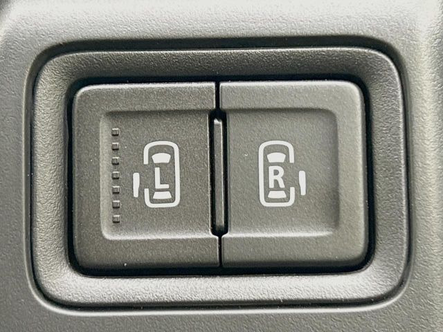 �y�����p���[�X���C�h�h�A�z�X�}�[�g�L�[��^�]�Ȃ̃X�C�b�`�Ō�ȗ����X���C�h�h�A�̊J���\���d��������͂����ăh�A���J����K�v�������A�����Ȃ��q�l�ł��ȒP�ɊJ���߂ł����K�ł���