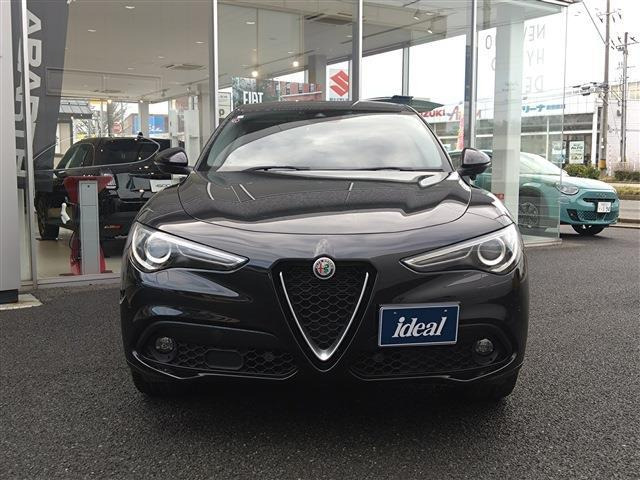 ステルヴィオ2.2 ターボ ディーゼル Q4 4WD