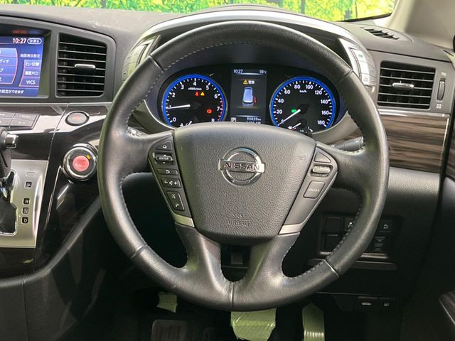 �y�����v�����X�e�A�����O�z�㎿�Ȋv���g�p���邱�ƂŁA��ɂ����������݂ƂĂ��^�]���₷���n���h���ł���