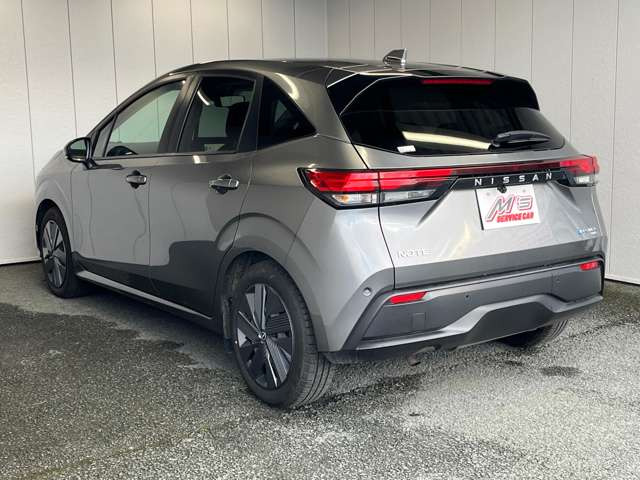 �l�C��4WD�A�y�����ԁA�R���p�N�g�J�[�ASUV�A�Z�_���A�~�j�o���A�A���Ԃ܂ŕ��L����葵���Ă���܂��B