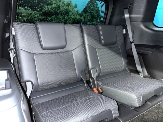 3��ڃV�[�g�͂�������ԗǍD����l�ł��������ƍ����Ē����܂��̂ŁA��l���ł̂��o���������N���N�ł��􂲉Ƒ��ŁA�C�̒m�ꂽ���ԂŁA�h���C�u�ɍs���̂��y���݂ł��ˁ�