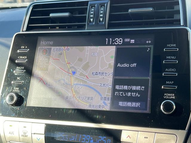 �y9�C���` �f�B�X�v���C�I�[�f�B�I�z���ʃf�B�X�v���C�ւ������̃X�}�[�g�t�H���ƘA�g���āA�i�r��bluetooth�ł̉��y�Đ����\�ł���f�U�C���͂�����񑀍쐫���ǍD!�ʓr�i�r�@�\�̎�t�\�ł���