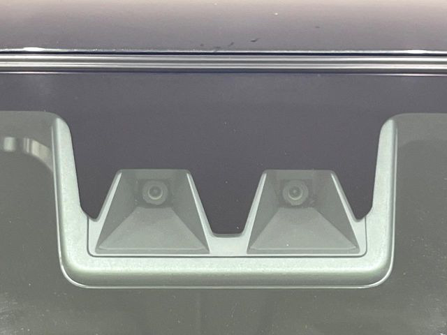 �y�X�}�[�g�A�V�X�g�z���s���ɑO���̎ԗ�����F�����A�Փ˂������Ȏ��͌x��ƃu���[�L�ŏՓˉ���Ɣ�Q�y�����A�V�X�g�B�����S�Ƀh���C�u�����y���݂��������܂��B