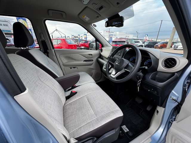 ���J�[�i�r�A�A���~�z�C�[���AHID���C�g���̃J�[�p�i��������舵���Ă��܂�������]������΂��Ђ����k����������