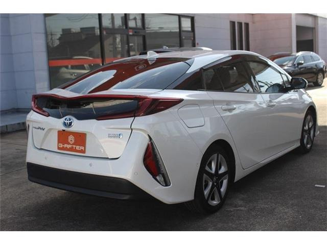 �̔��͂����X���������邨�q�l����ł��B���Ǝҗl�ւ̔̔��͂��f�肳���Ă��������܂��B�Ԍ������ԗ��̏ꍇ�́A�Ԍ����擾�������x�������z�ŕ\�����Ă���܂��B