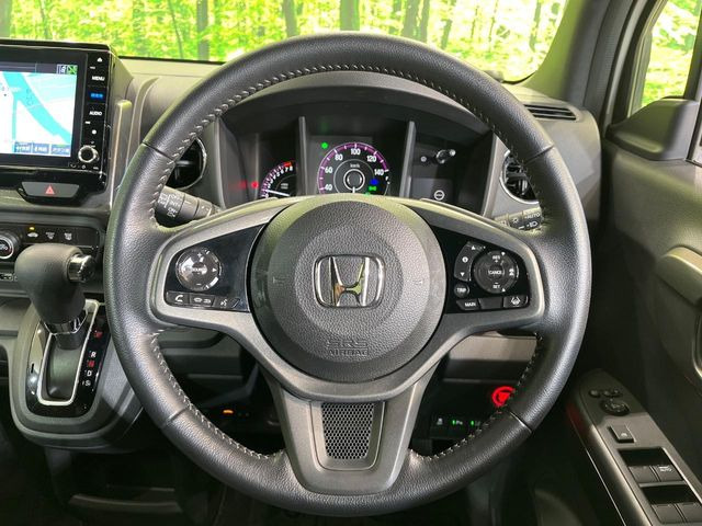 �y�����v�����X�e�A�����O�z�㎿�Ȋv���g�p���邱�ƂŁA��ɂ����������݂ƂĂ��^�]���₷���n���h���ł���