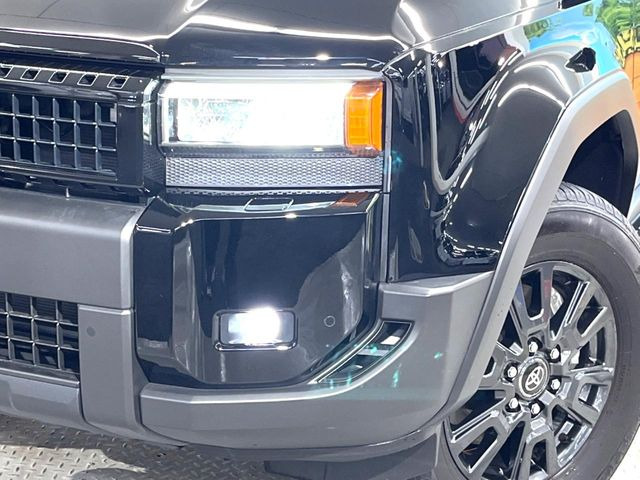 �yLED�w�b�h���C�g�z���V����ԑ��s�����ǍD�Ȏ��E���m�ۂ����S���ĉ^�]�ł��鍂�P�xLED�w�b�h���C�g�𑕔�!�_�����x�������A����d�͂��}�����Ă��܂��B