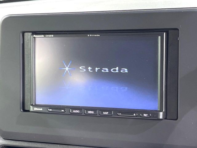 �y�i�r�Q�[�V�����z�g���₷���i�r�ŖړI�n�܂ł�������ē����Ă���܂��B�e��I�[�f�B�I�Đ��@�\���[�����Ă���A���Ԃ̉^�]������Ɋy�����Ȃ�܂�!!