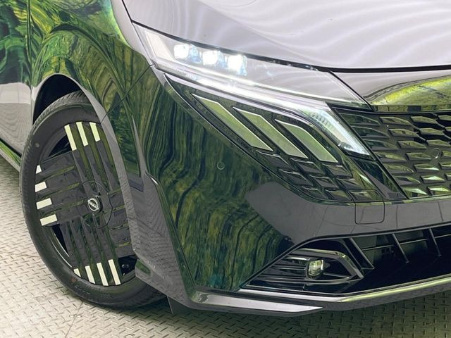 �yLED�w�b�h���C�g�z���V����ԑ��s�����ǍD�Ȏ��E���m�ۂ����S���ĉ^�]�ł��鍂�P�xLED�w�b�h���C�g�𑕔�!�_�����x�������A����d�͂��}�����Ă��܂��B